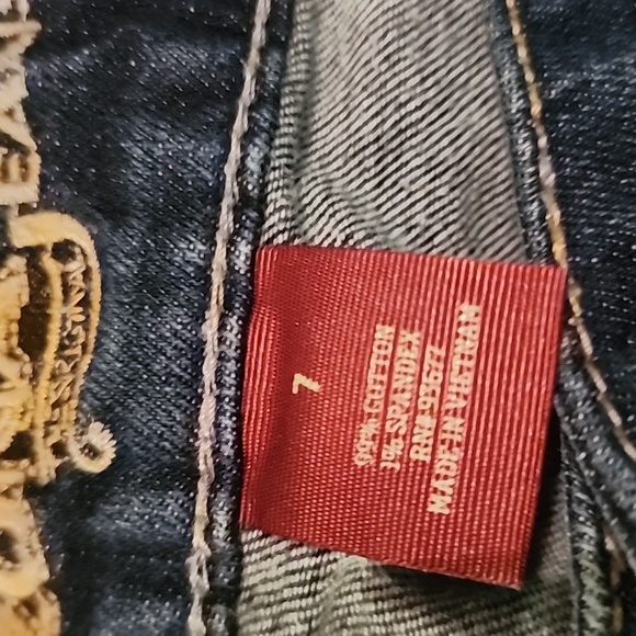 Arizona Mom Shorts - Picture 3 of 5